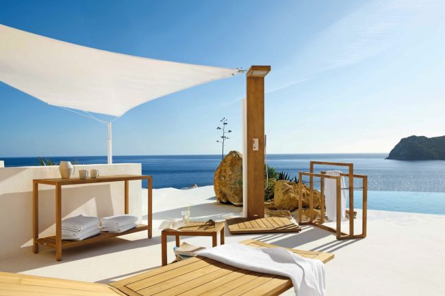 Arredo per esterno in legno