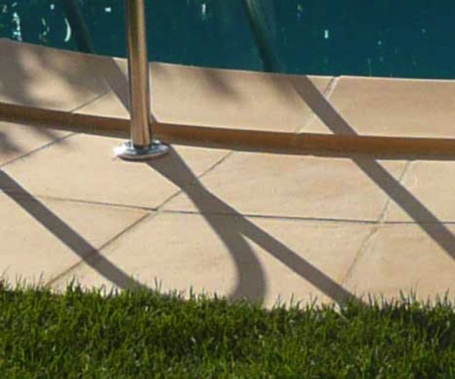 Bordo in cemento Rosalind per piscine a skimmer