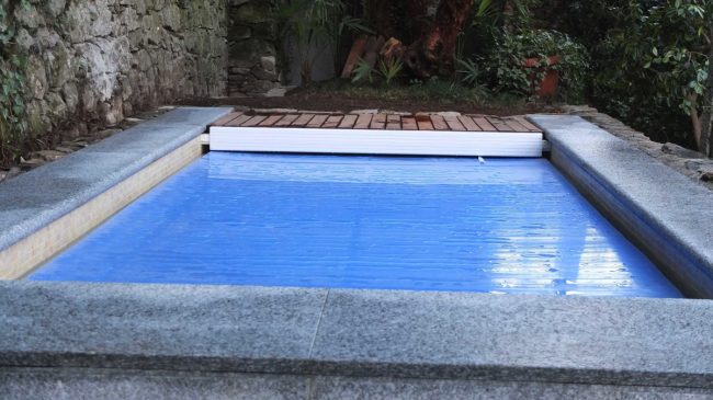 Copertura a tapparella per SPA all'aperto