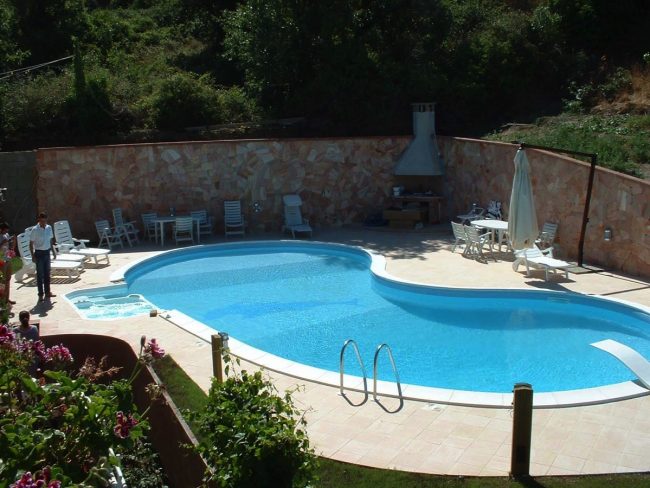 Piscina Rubino con fossa tuffi