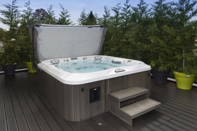 SPA idromassaggio Jacuzzi J375